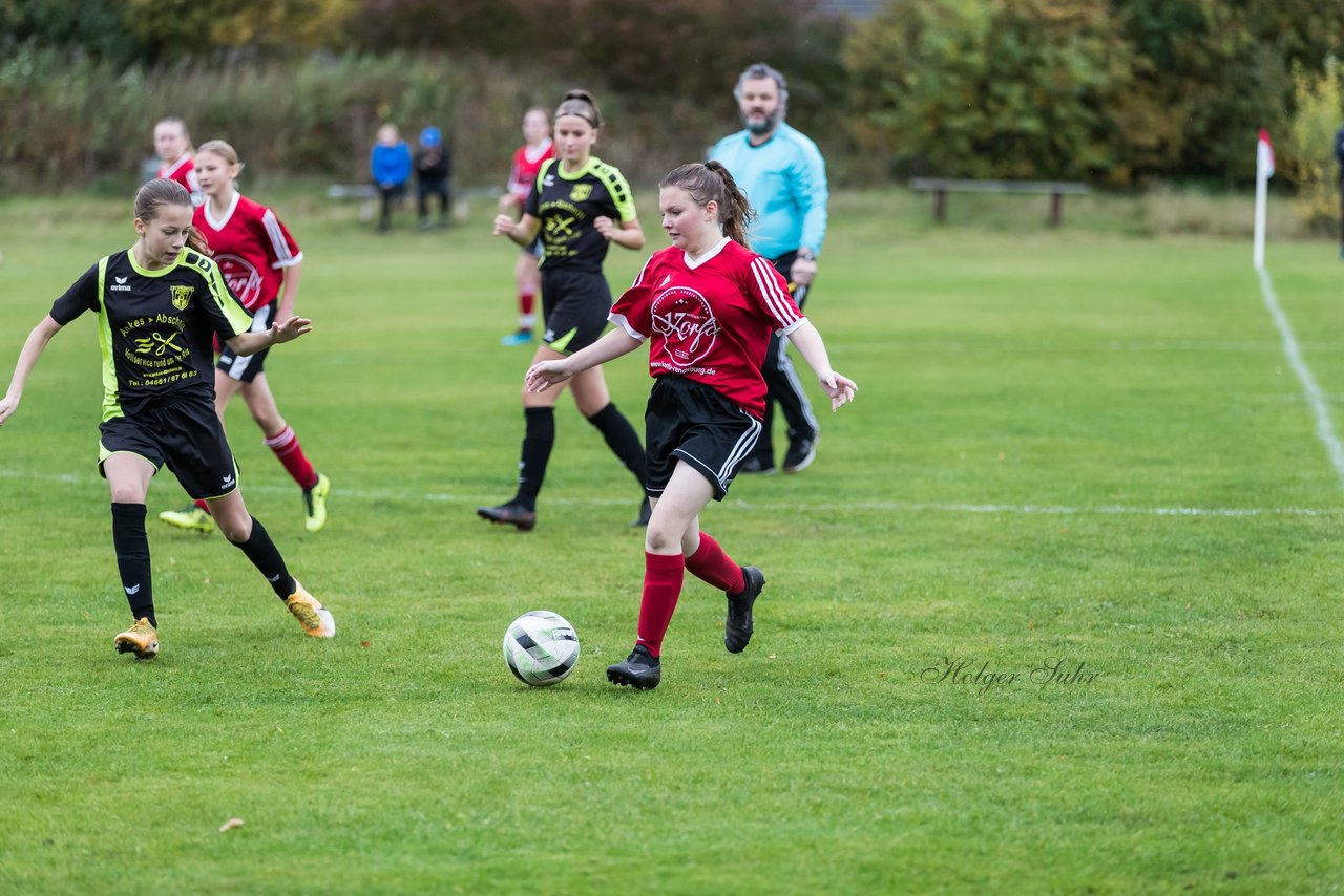 Bild 172 - B-Juniorinnen SG Mittelholstein - SV Frisia 03 Risum-Lindholm : Ergebnis: 1:12